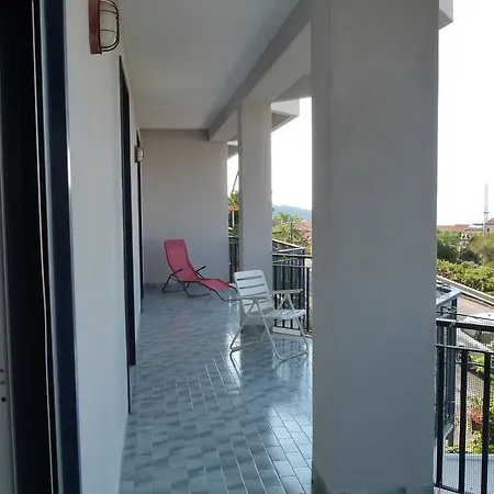 Casa Lucia, La Tua Dimora A *